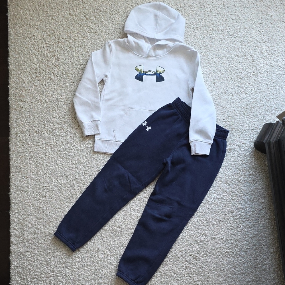 Under Armour Kids White and Navy Sweatshirt and Joggers Set